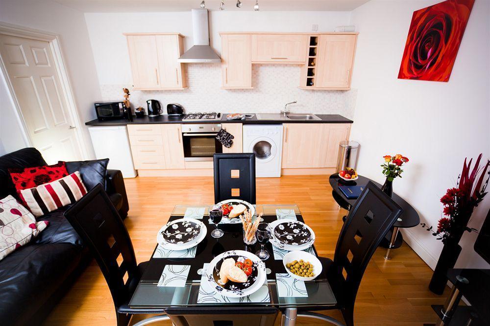 Bristol Serviced Lettings - Beaufort Court Exterior photo